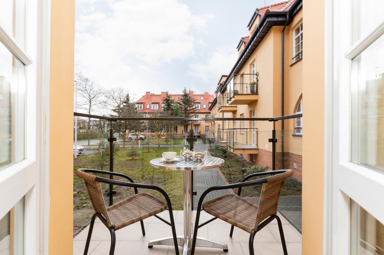 Apartamenty Biala Mewa By Renters Swinoujscie Ngoại thất bức ảnh